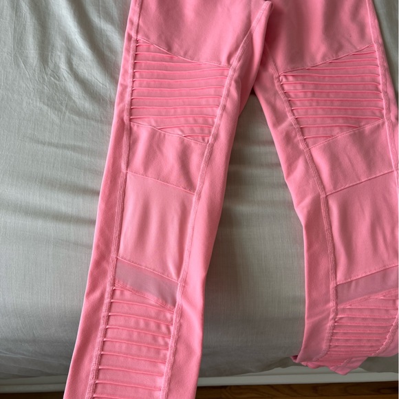 Alo Yoga pink leggings size Small - Picture 4 of 4